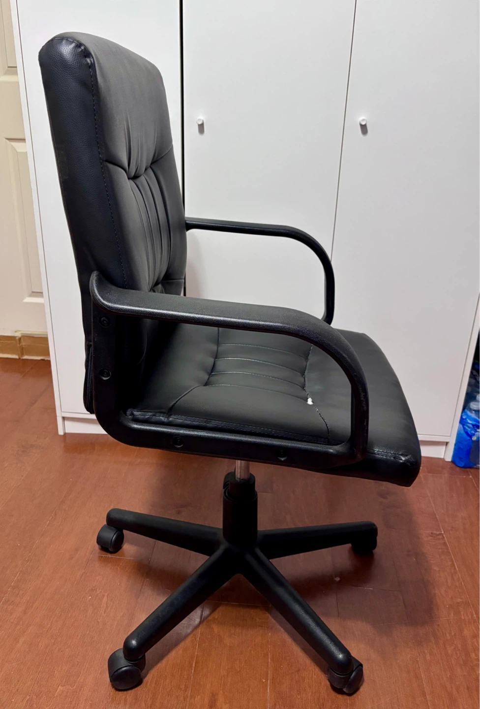 Black Faux Leather Office Chair - photo 5