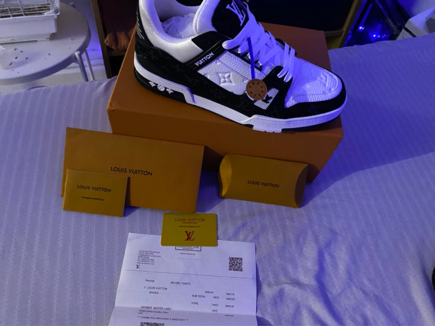 Louis Vuitton LV Arch Licht Sneakers - Black/White - photo 5