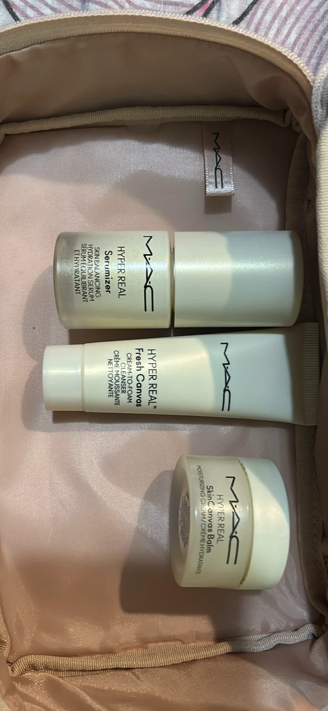MAC Hyper Real Skincare Set