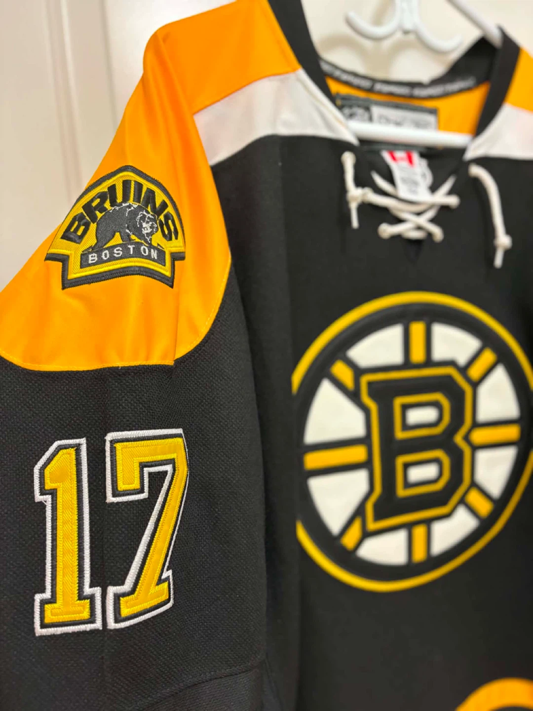 Reebok Boston Bruins Lucic #17 Hockey Jersey - photo 3