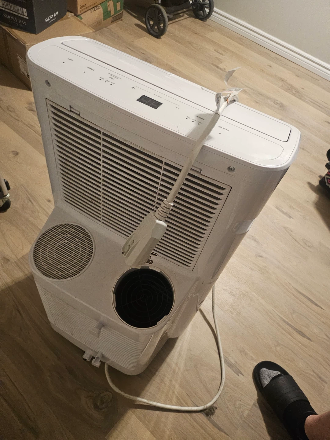 Air conditioner - photo 2