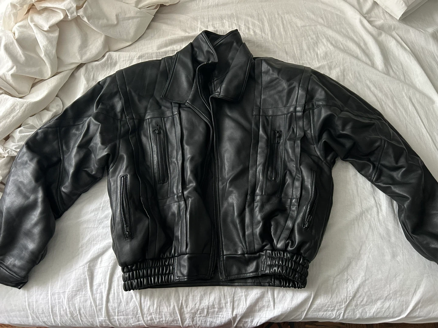 Black Leather Bomber Jacket - M/L - photo 2