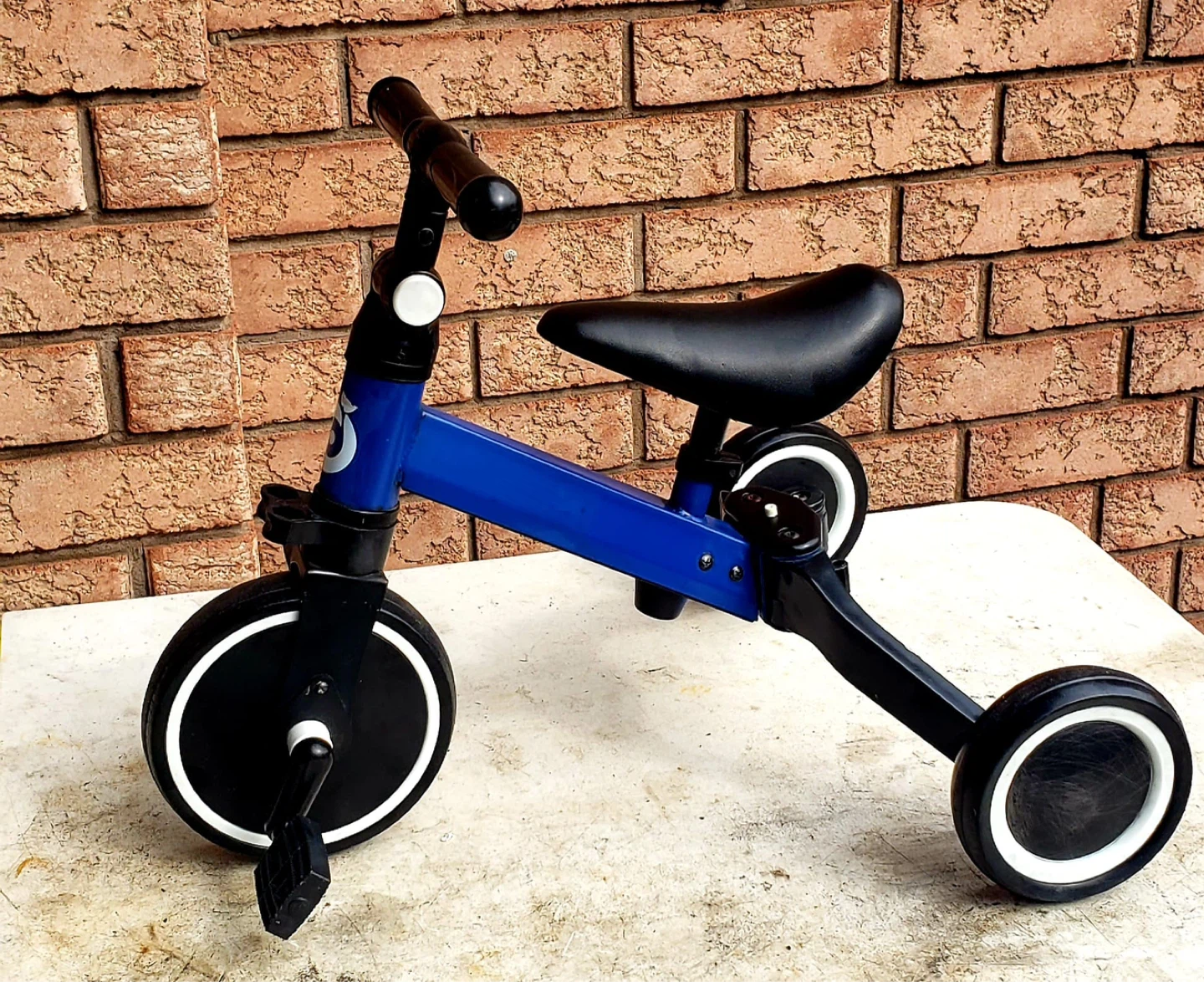 Jollito 3-in-1 Kids Balance Bike and Trike - photo 2