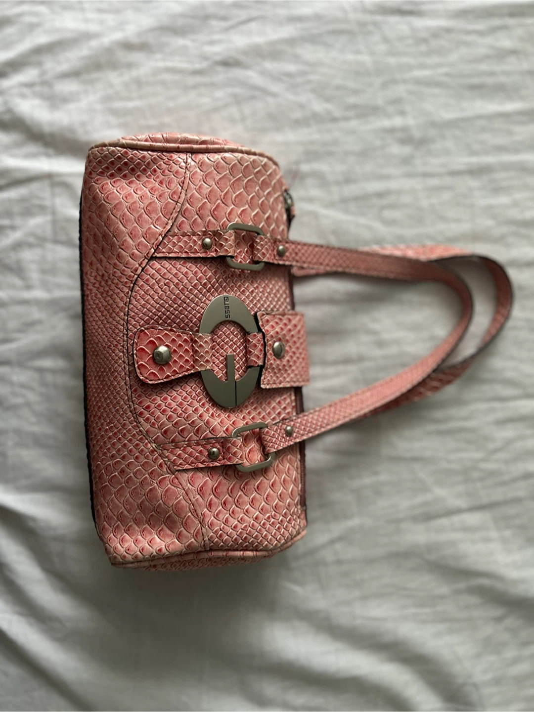 Mini Guess Pink Snake Embossed Barrel Handbag - photo 2
