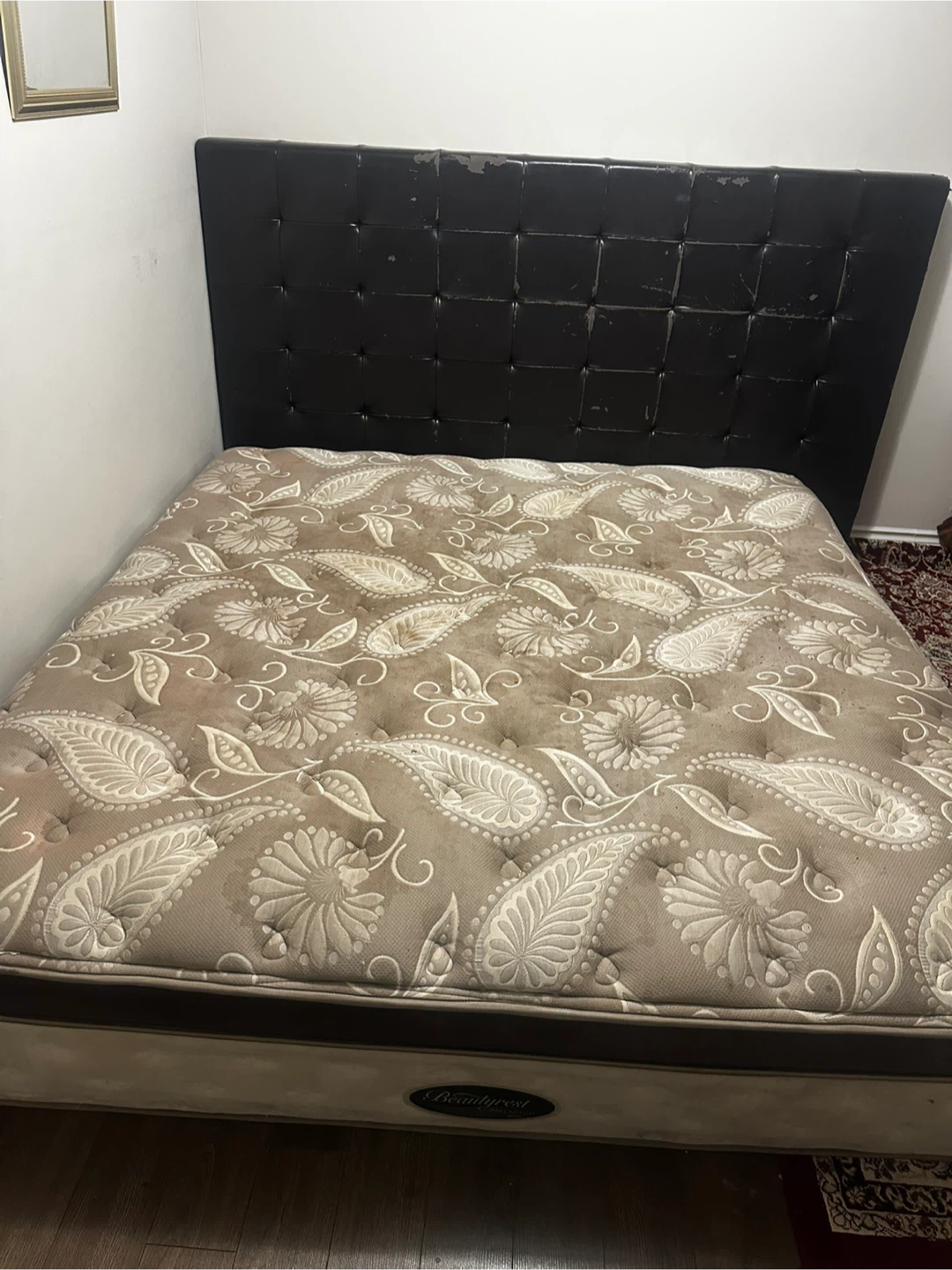 Free bed and mattress - photo 2