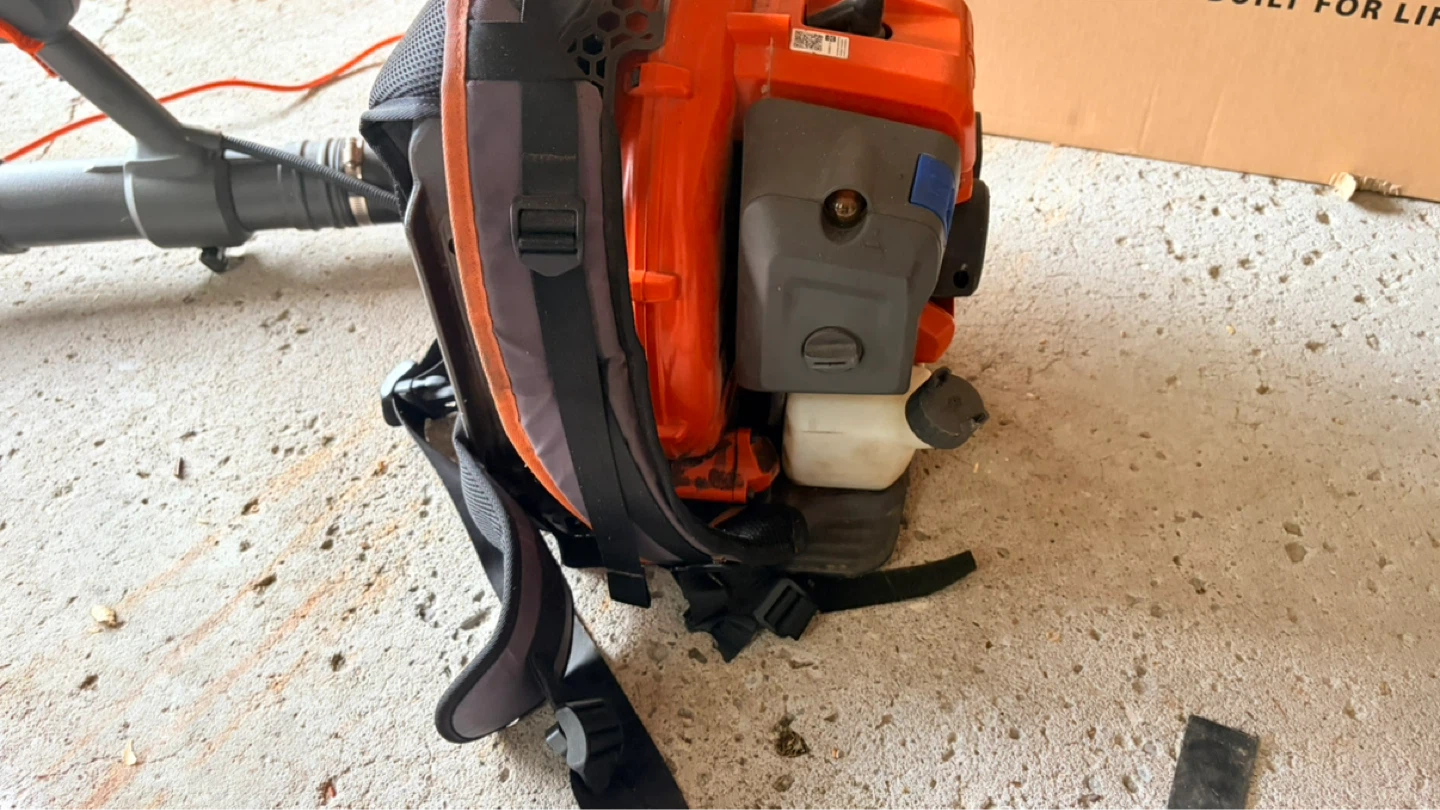 Husqvarna 150BT Backpack Leaf Blower - photo 2