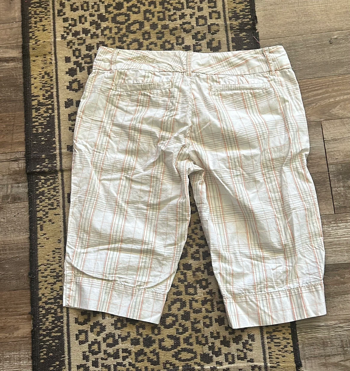 Capris Size 3