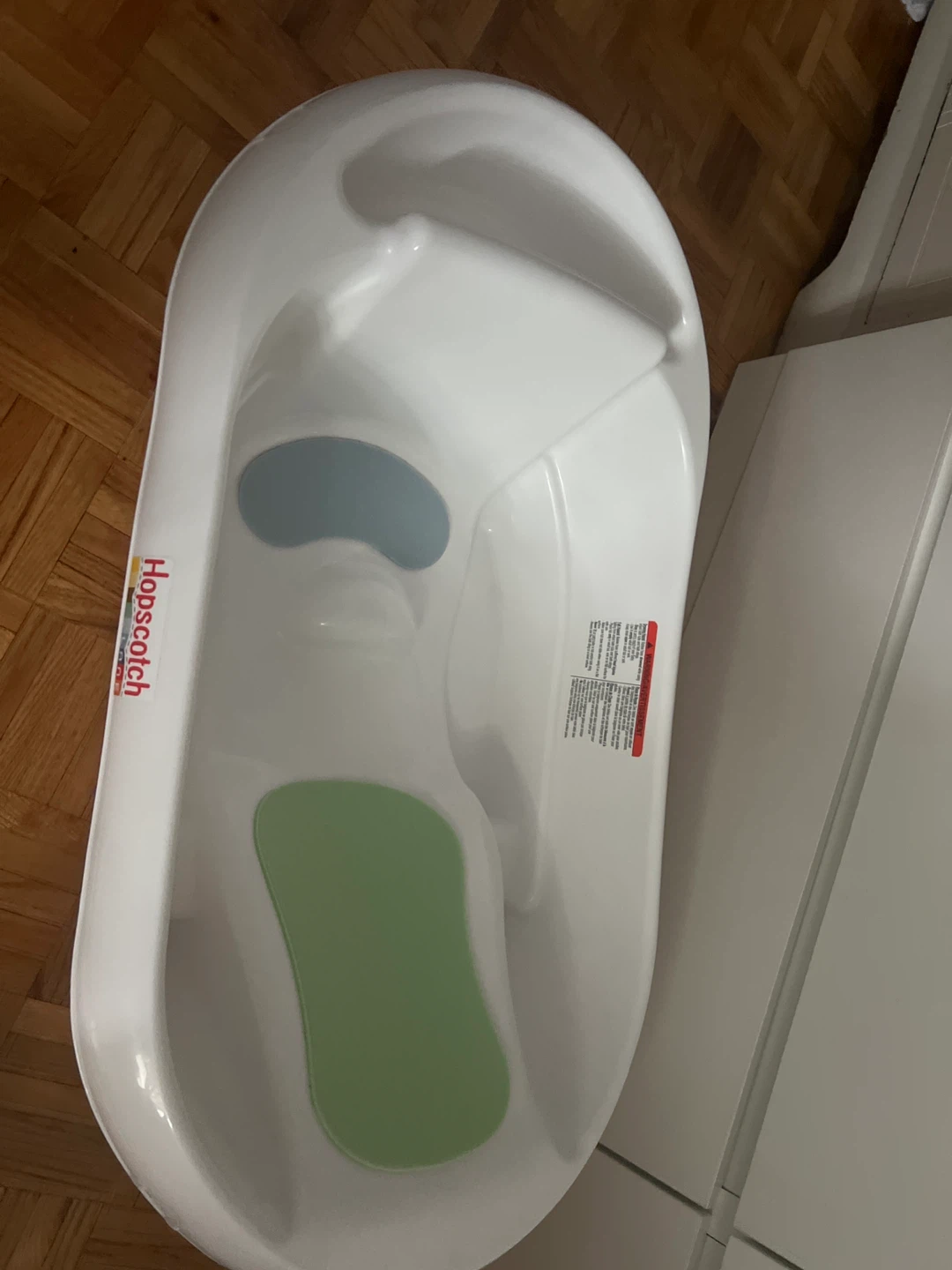 The First Years Baby Bath Tub Hopscotch