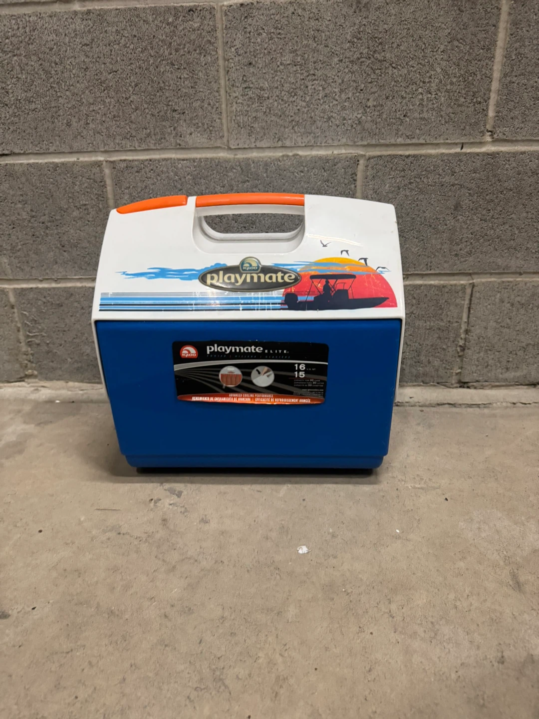 Igloo 16-Quart Playmate Elite Cooler Ice Chest