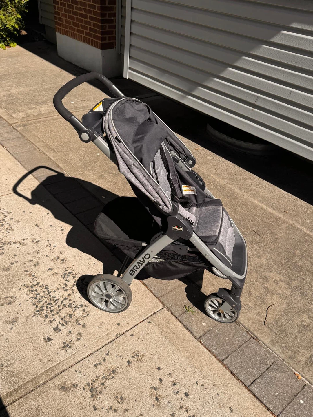 Chicco Bravo Stroller - Gray - photo 3