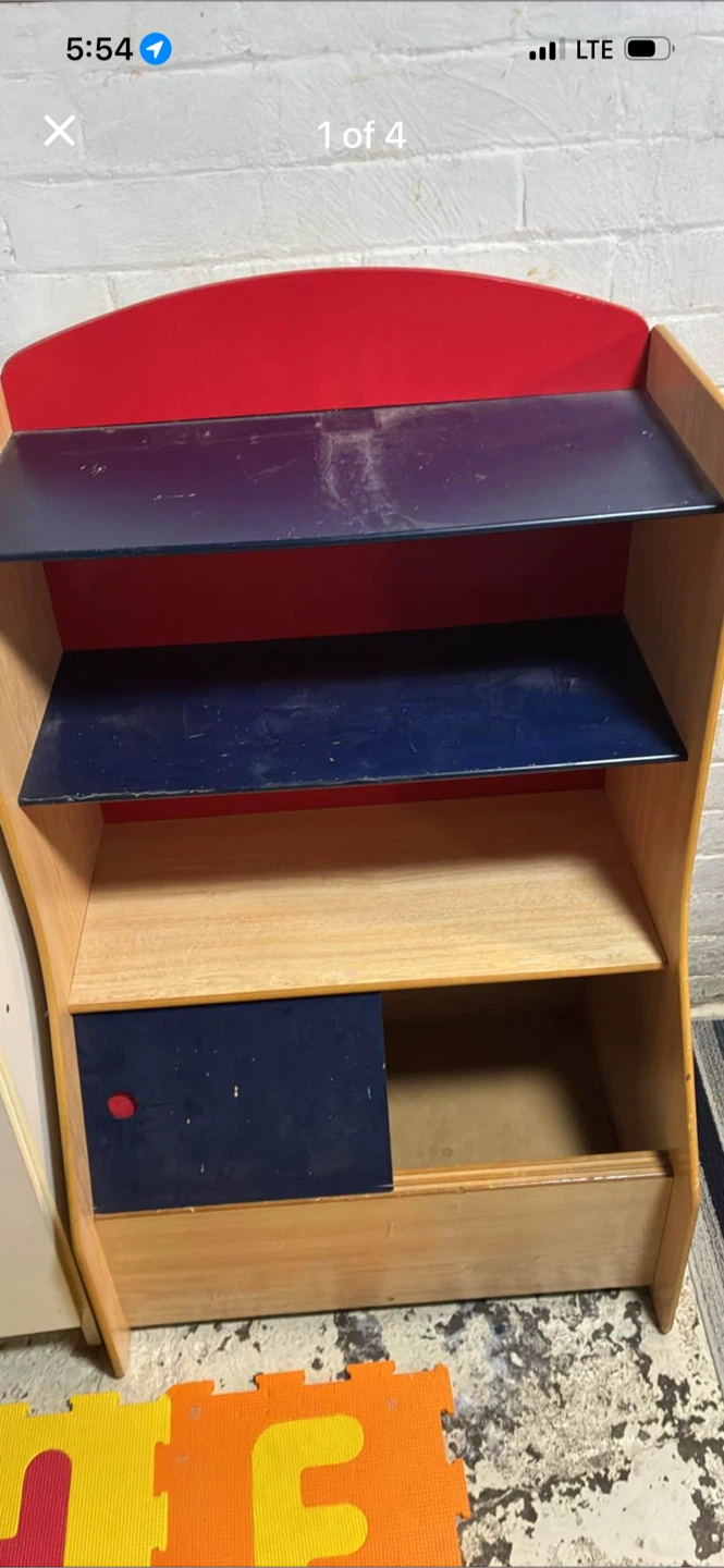 Kids toy storage and bookshelf
