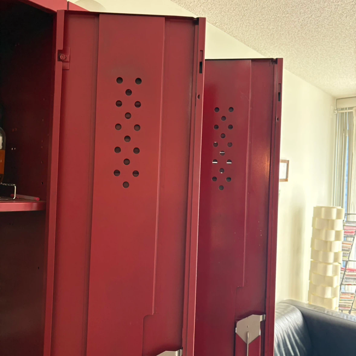 Red Locker/Cupboard - photo 4