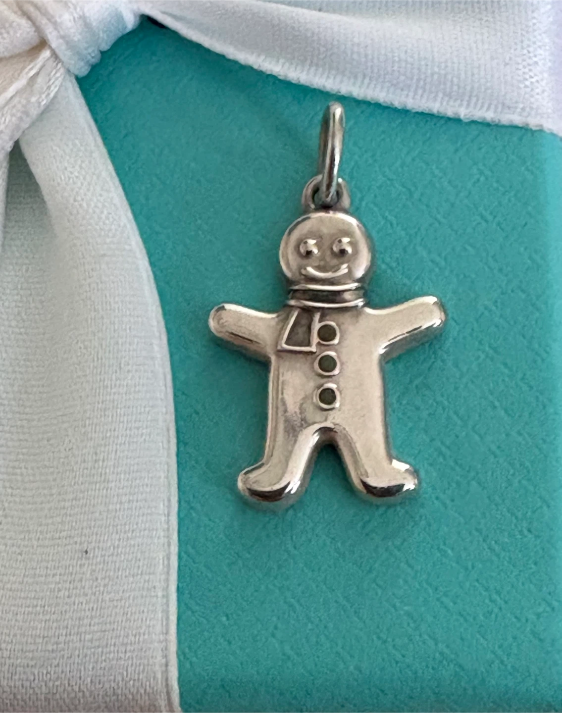 💯 Authentic Tiffany and Co. Gingerbread Man Charm - photo 2