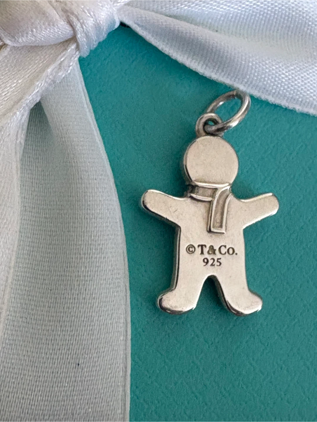 💯 Authentic Tiffany and Co. Gingerbread Man Charm - photo 3