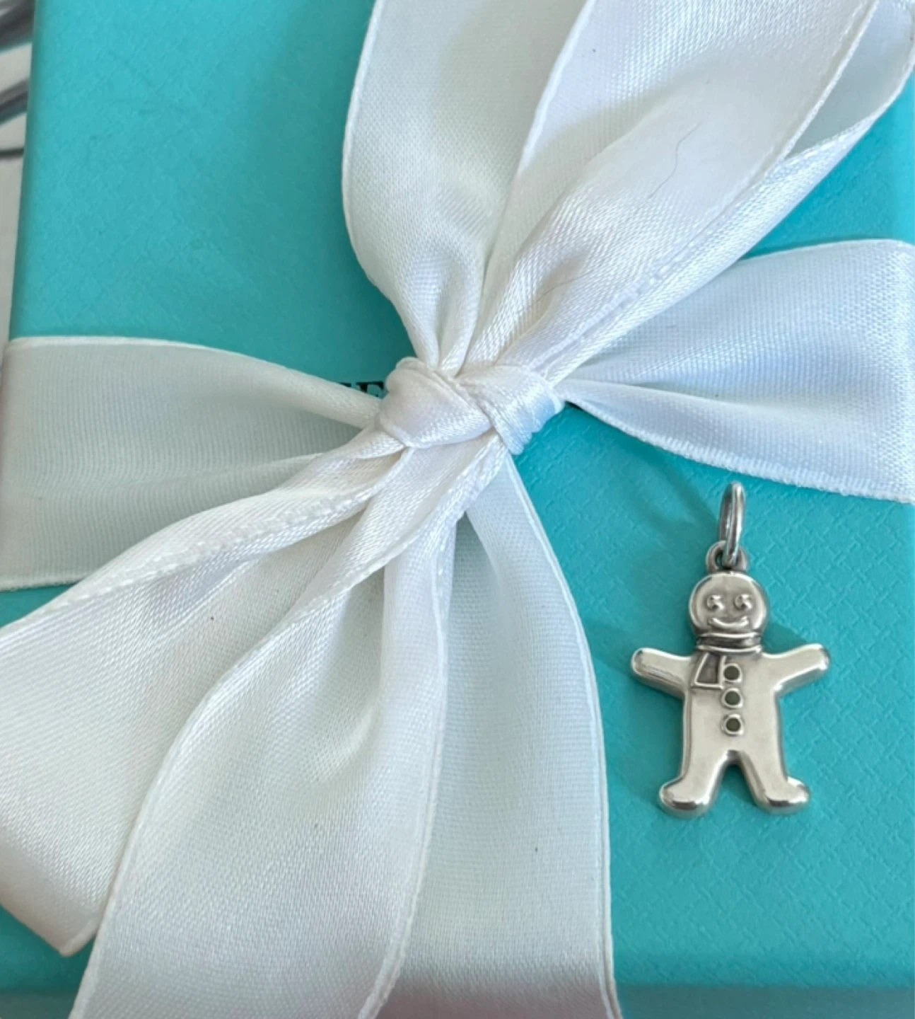 💯 Authentic Tiffany and Co. Gingerbread Man Charm
