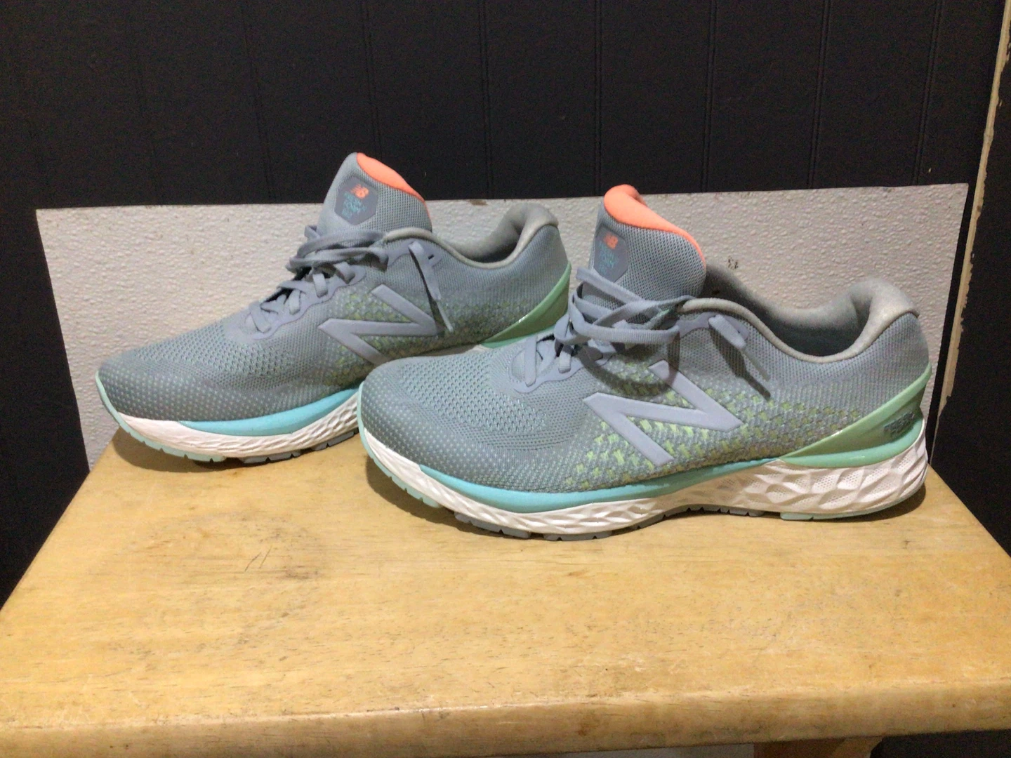 Gym shoes…new balance - photo 2