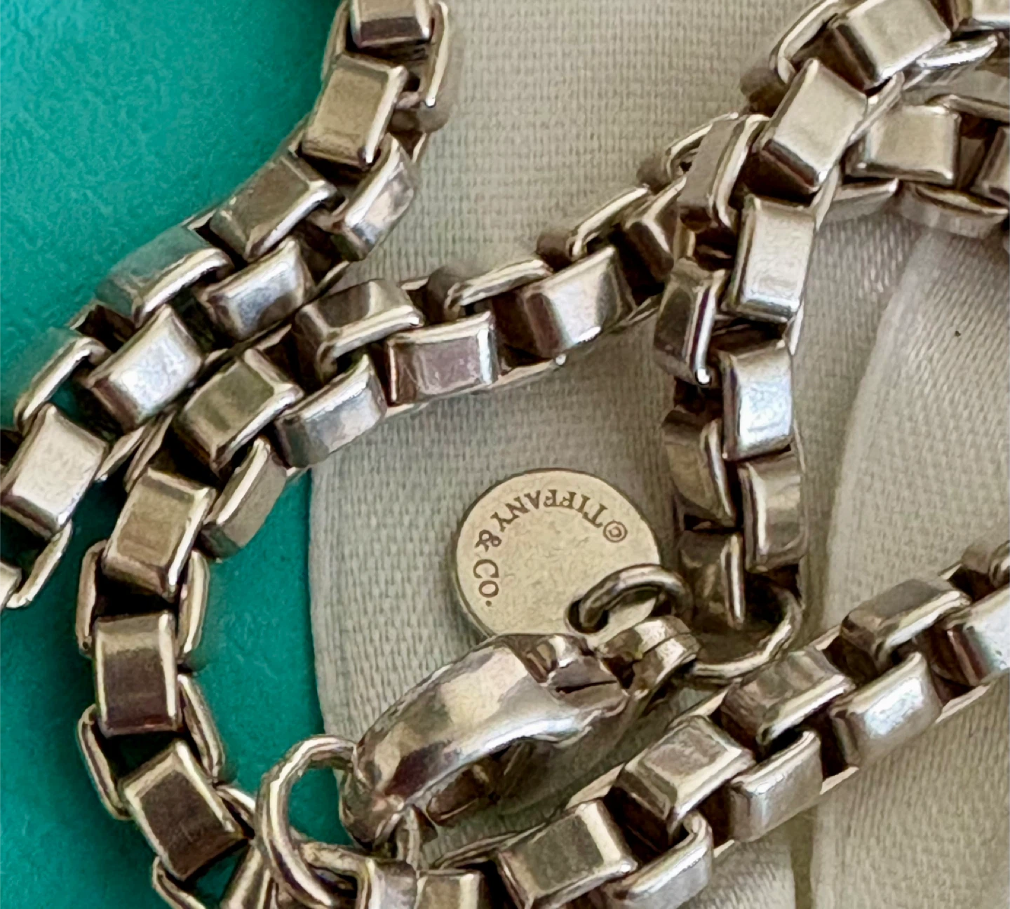 💯 Authentic Tiffany and Co. (UNISEX) Venetian Chain - photo 2