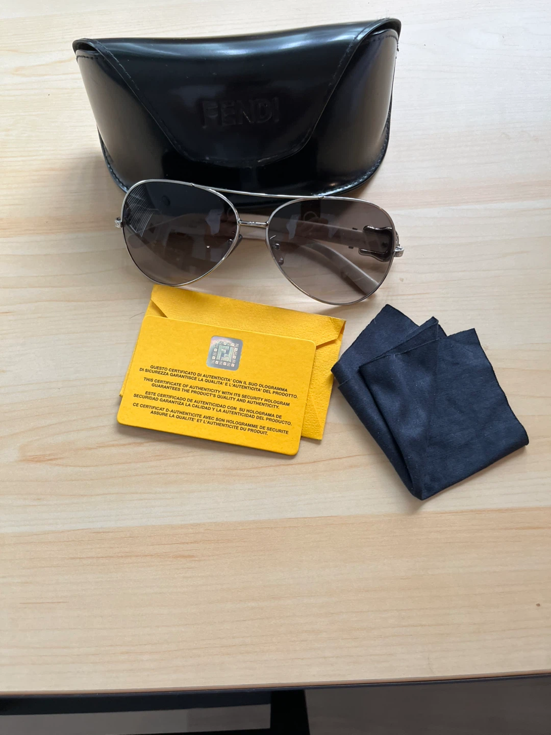 Fendi Aviator Sunglasses with Case - photo 2