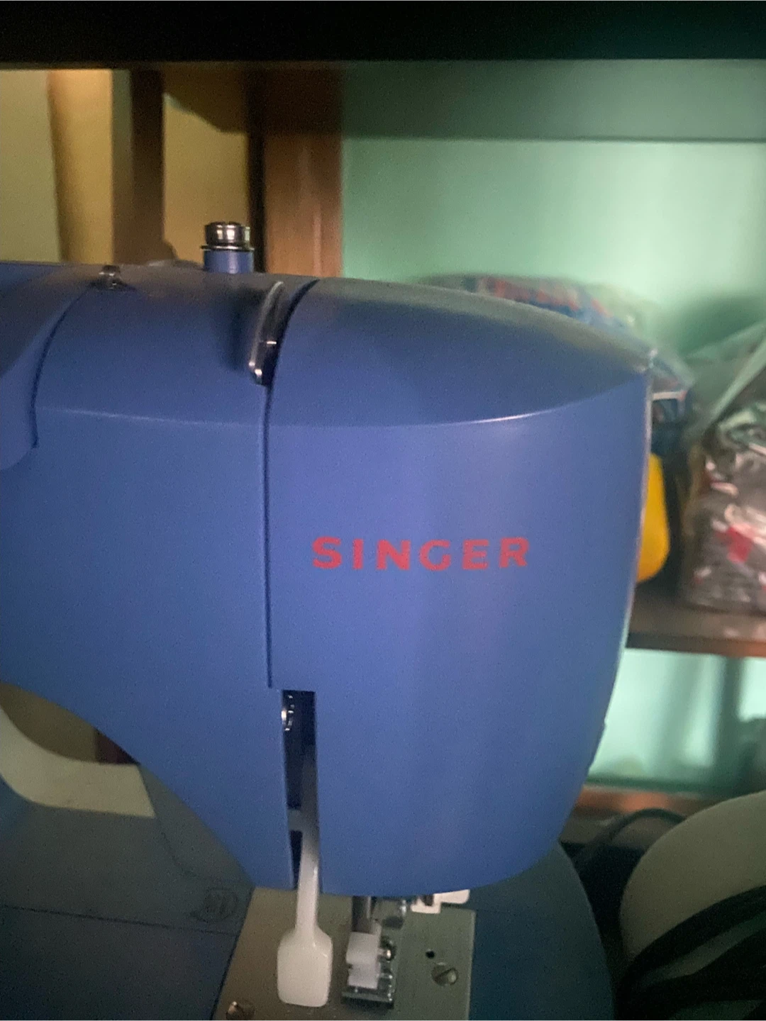 Singer Sewing Machine with Cabinet - photo 3