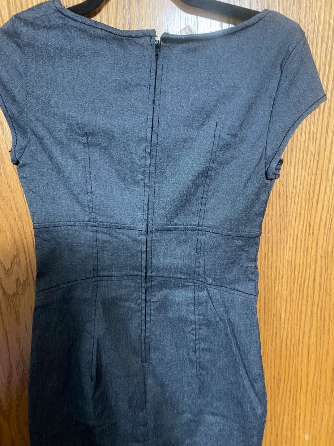 Chic Fitted Dark Gray Denim Dress with Button Front size 7 - photo 5