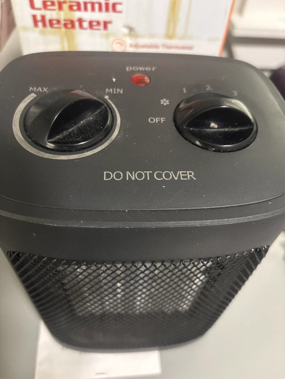 Portable Ceramic Heater with 3 Heat Settings - photo 3