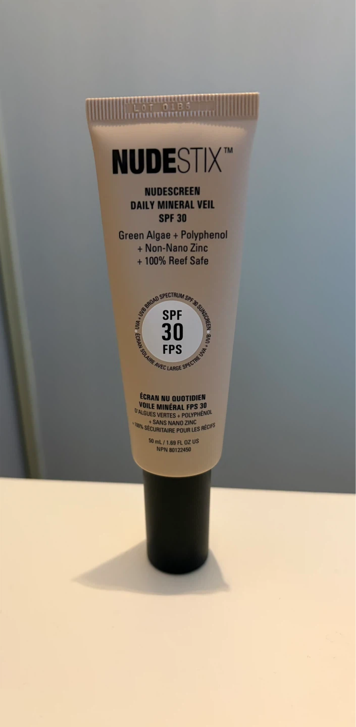 NUDESTIX Nudescreen Daily Mineral Veil SPF 30 Tinted Moisturizer