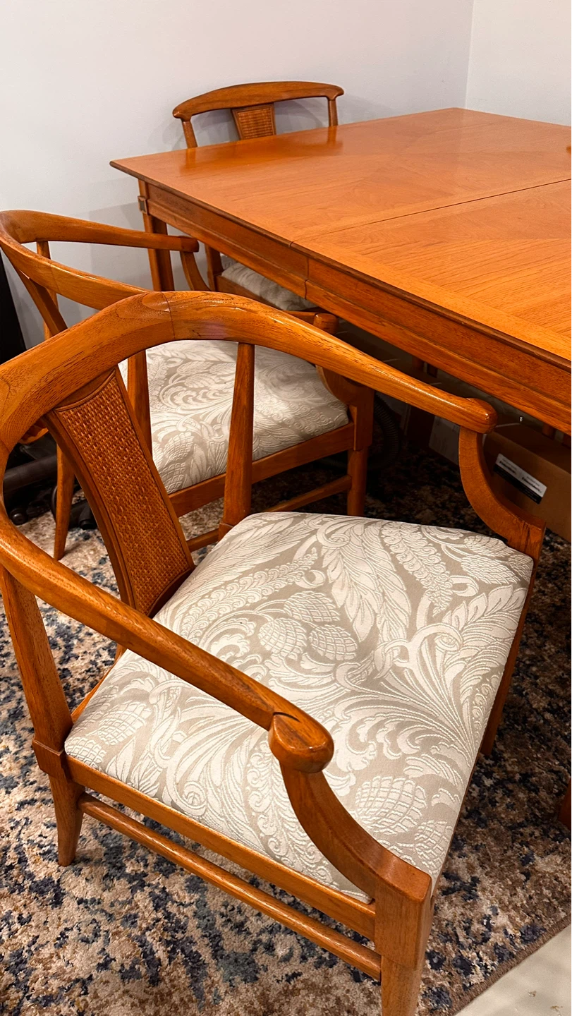 Thomasville Tamerlane mid-century walnut dining set - photo 4