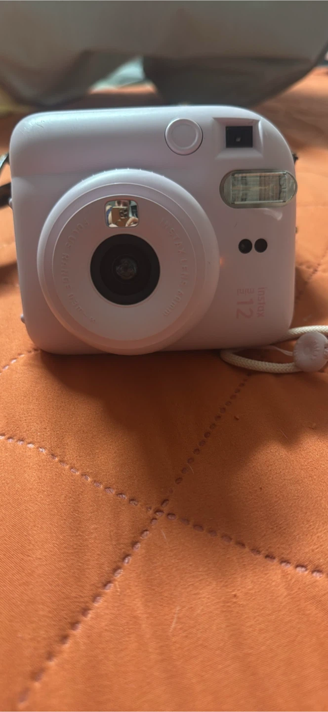 Fujifilm Instax Mini 12 Instant Camera - photo 2