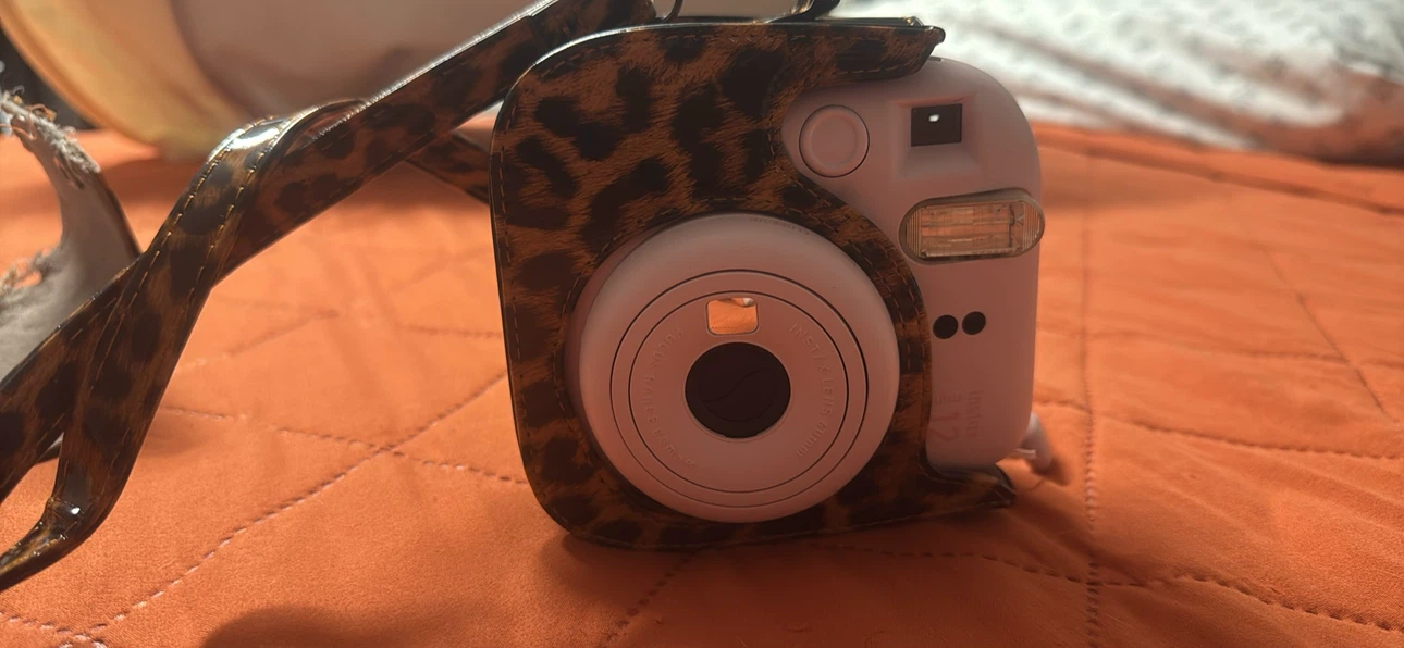 Fujifilm Instax Mini 12 Instant Camera - photo 5