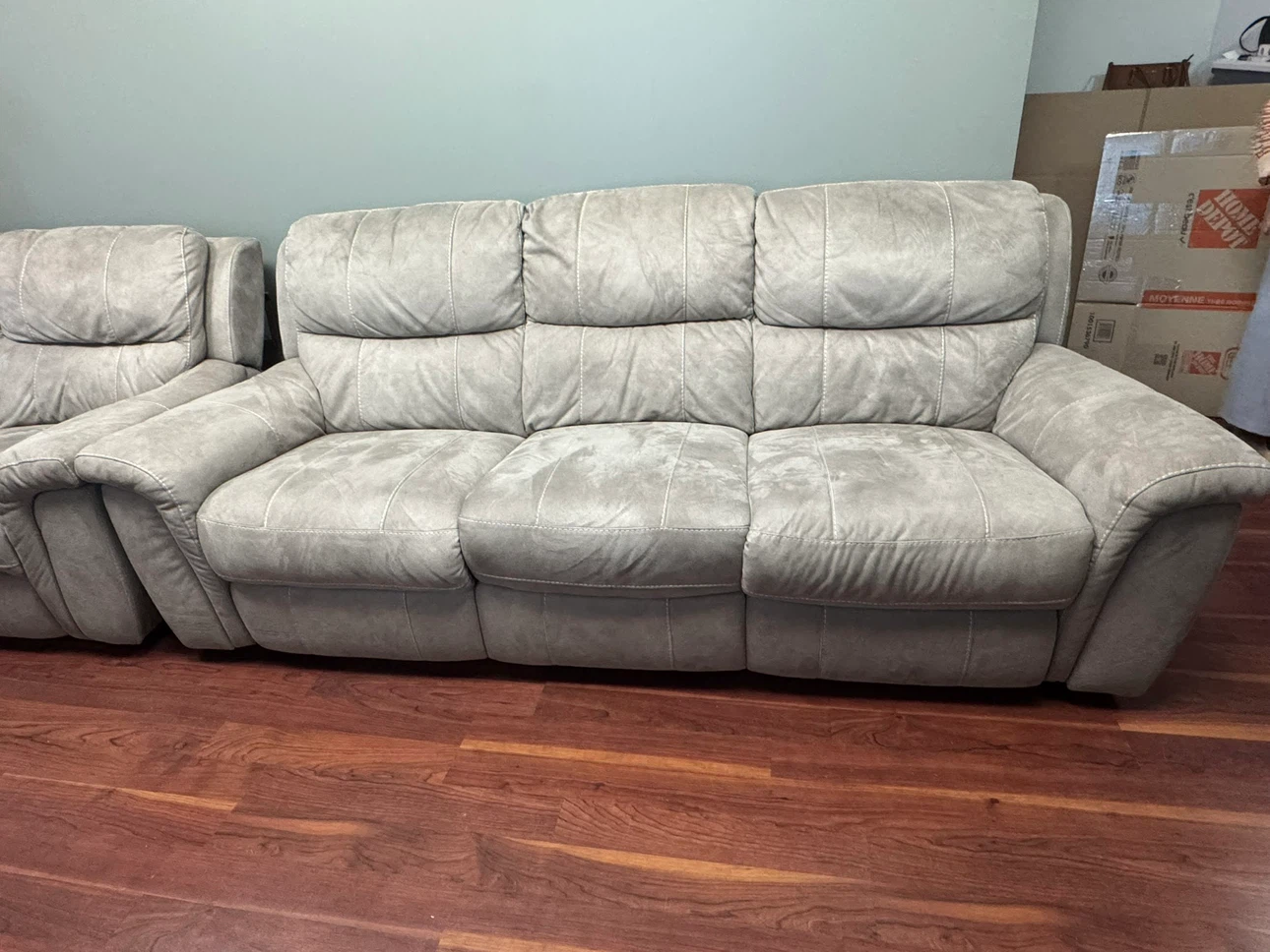 2 Reclining Couch - photo 3
