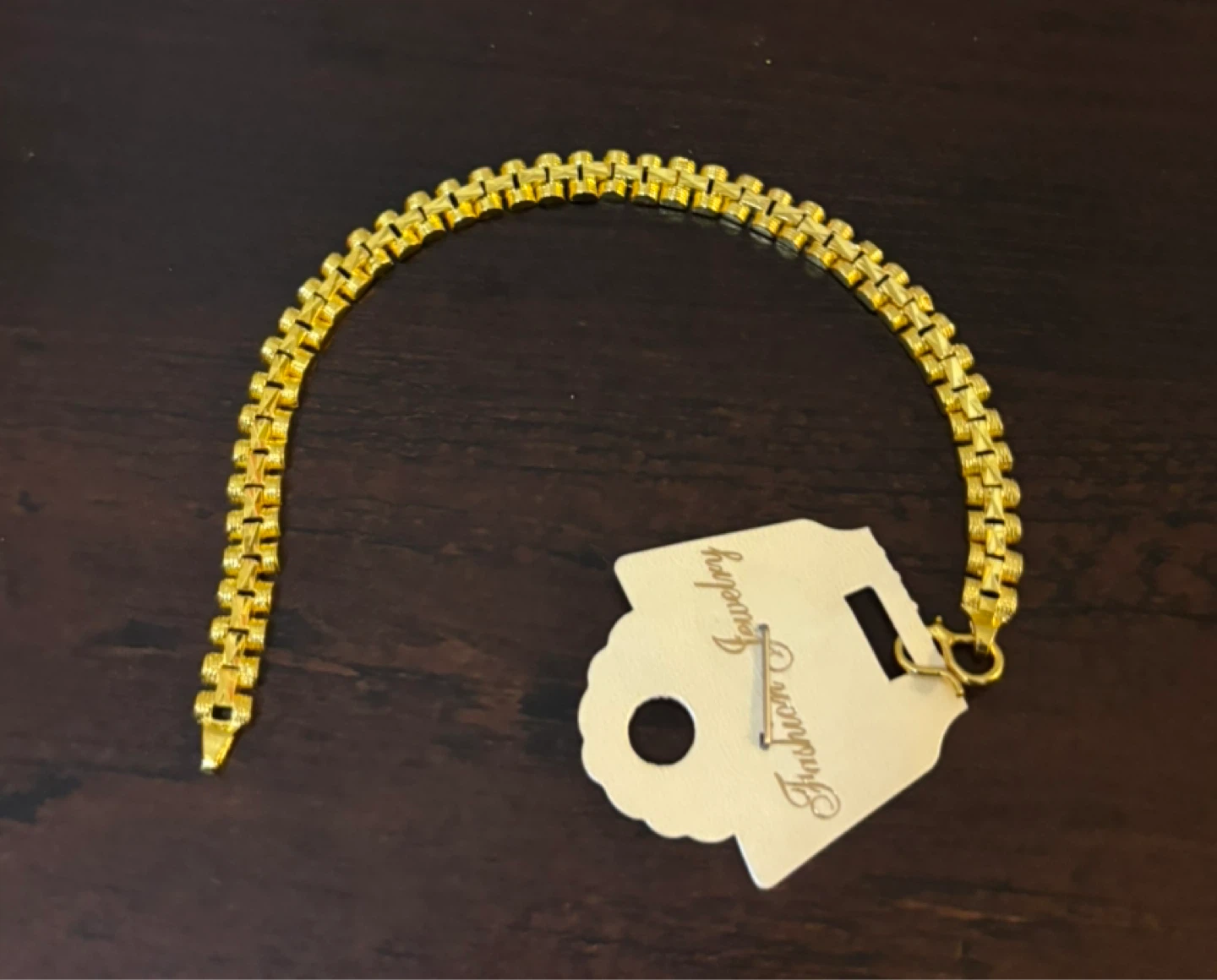 NEW-Gold Tone Chain Bracelet