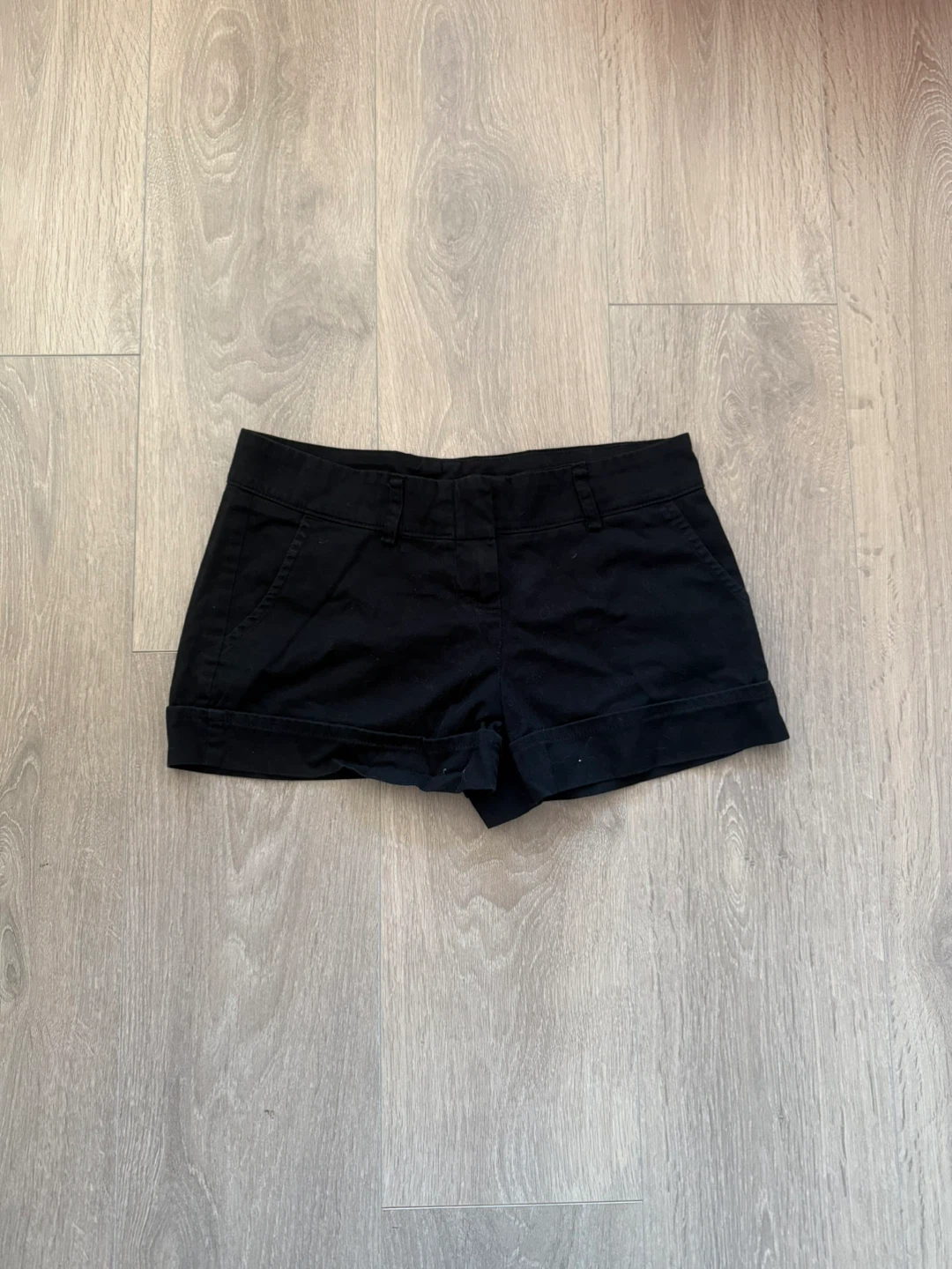TNA Black Shorts Size XS
