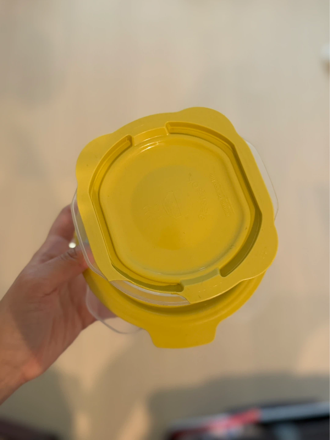 Microwave friendly -  Food Storage Containers with Yellow Lids - photo 2