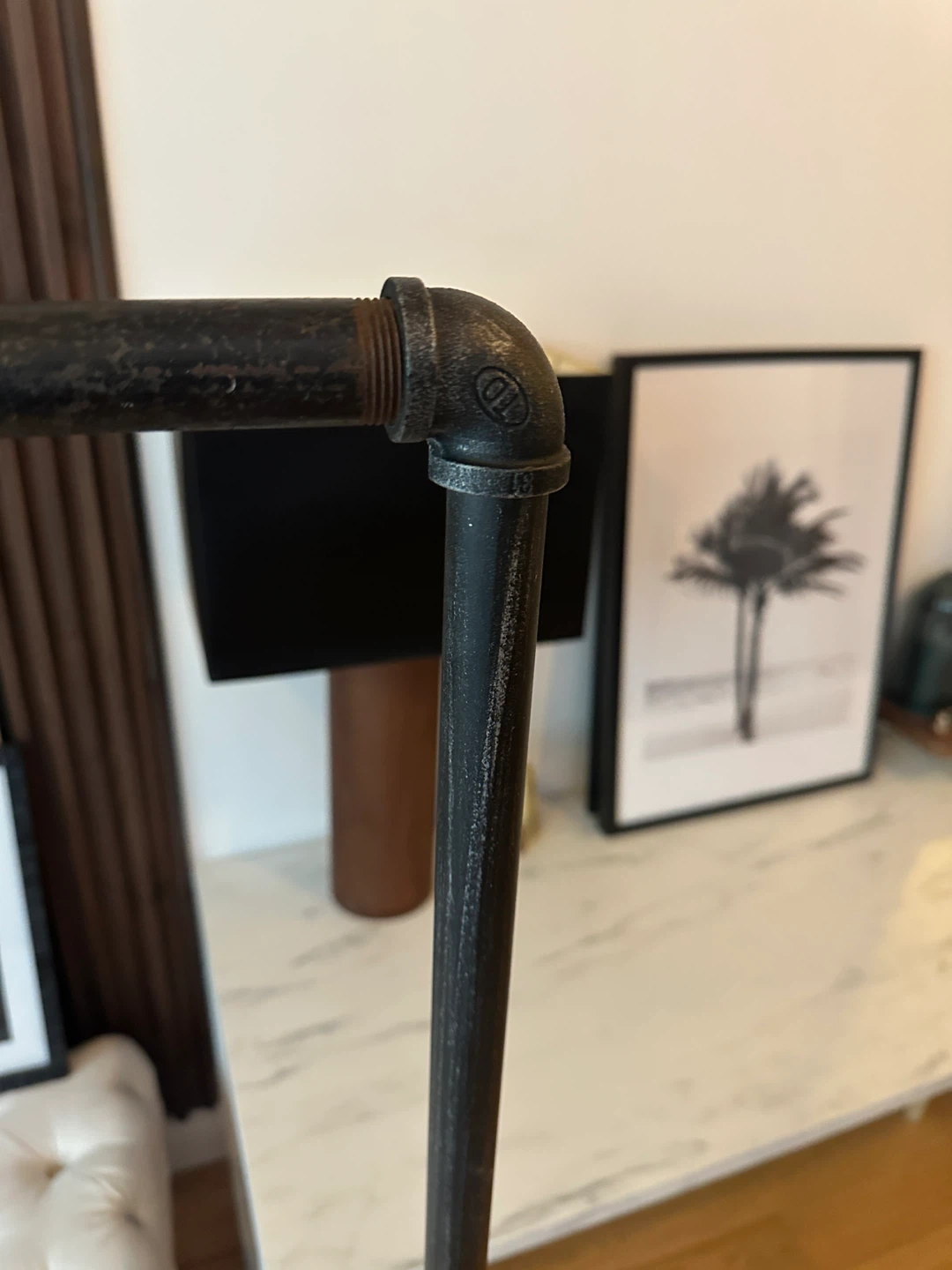 VINTAGE STEEL PIPE GARMENT RACK RECLAIMED WOOD CLOTHING STAND - photo 4
