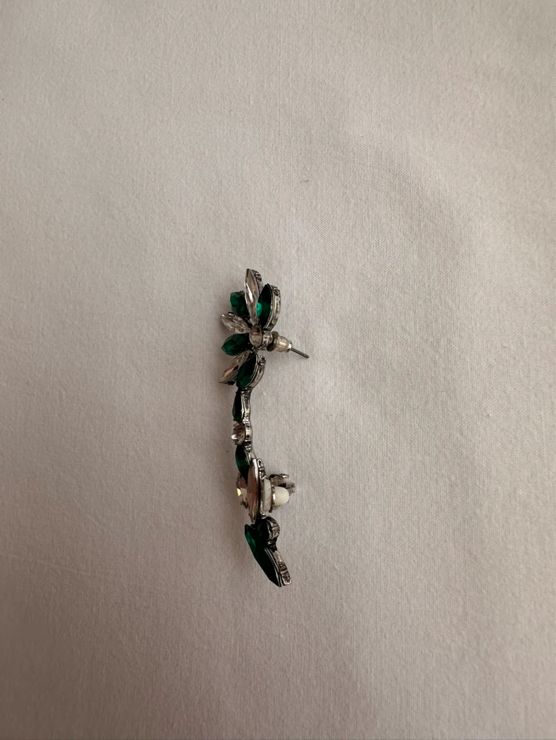 Silver-tone Ear Cuff with Green Gems - photo 2