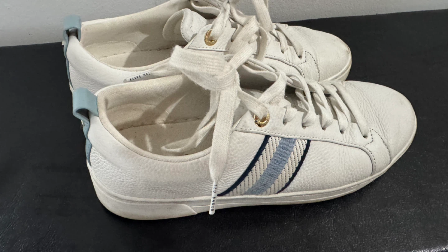 Ted Baker White Leather Sneakers US 8.5