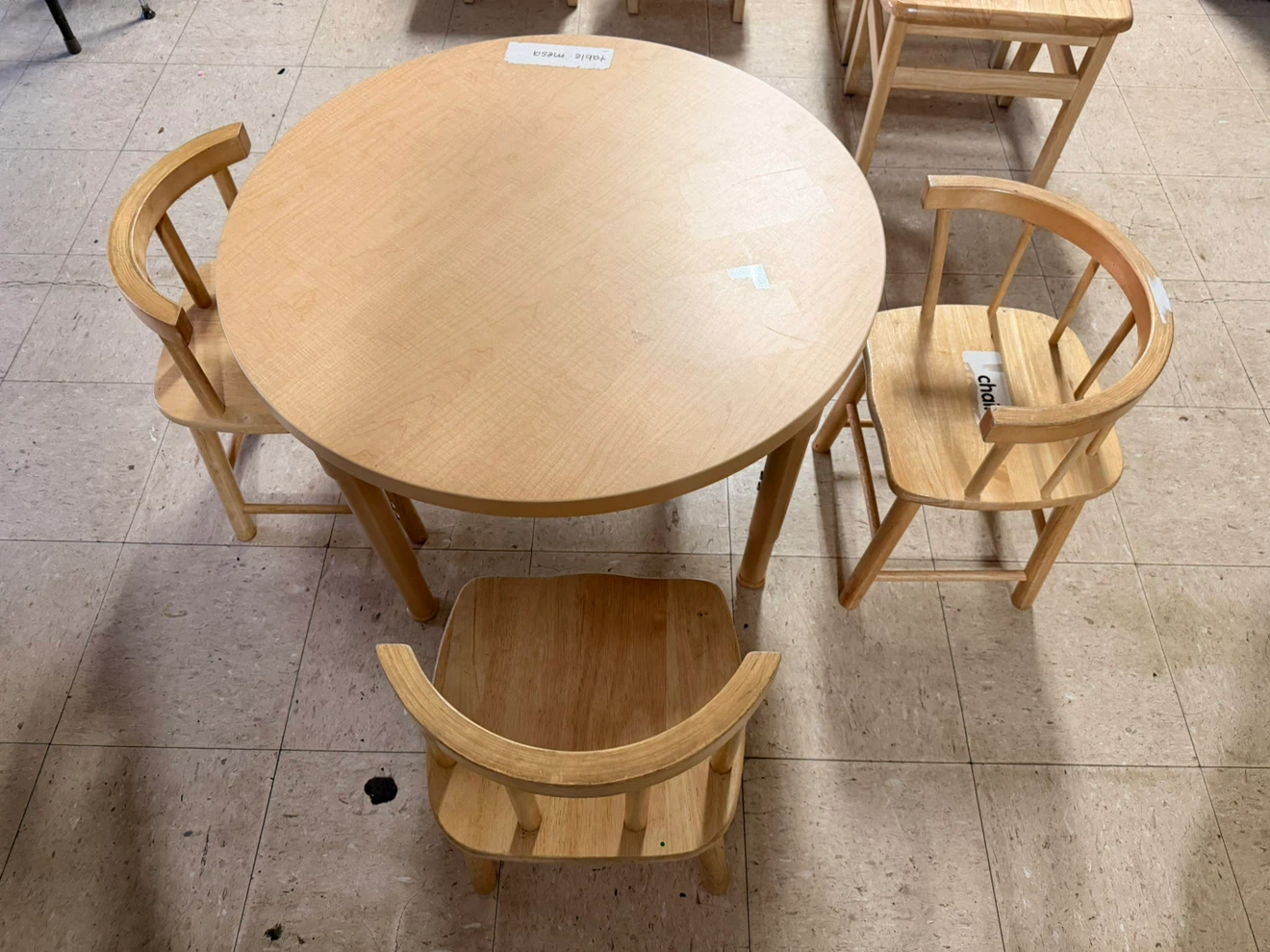 Lakeshore school furniture - photo 3