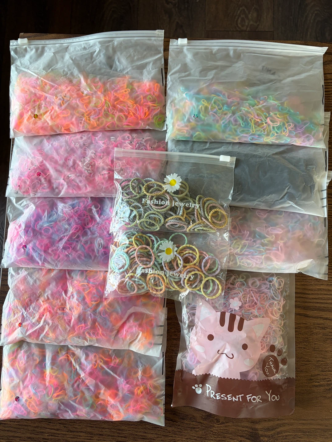 Bulk Hair Accessories Set - Rubber Bands & Mini Clips