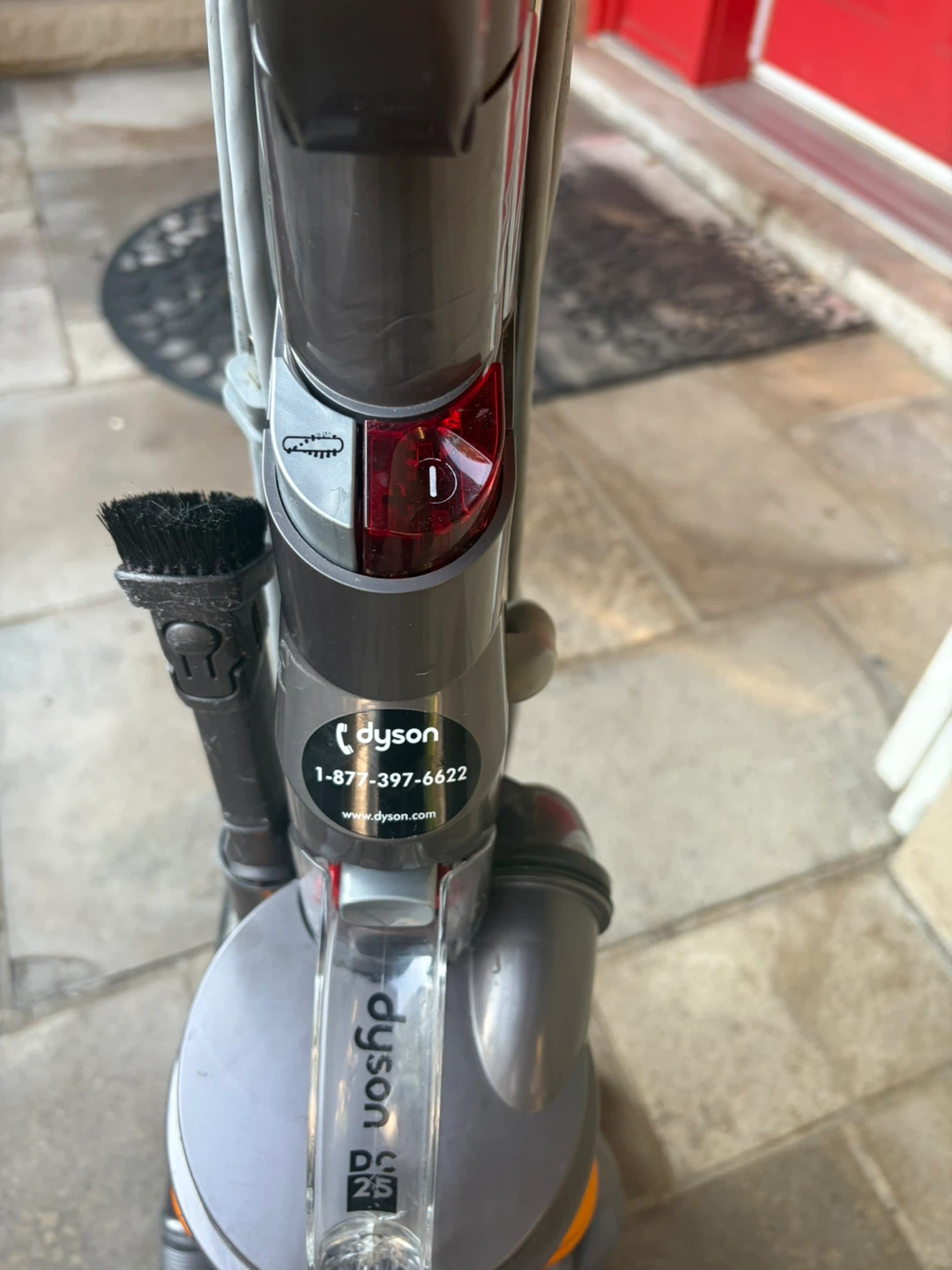 Dyson DC25 Ball Upright Vacuum - photo 4