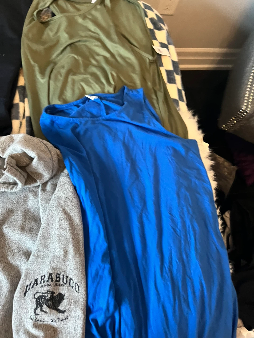 Selling as a LOT !! $50 for all Women’s size MEDIUM - photo 4