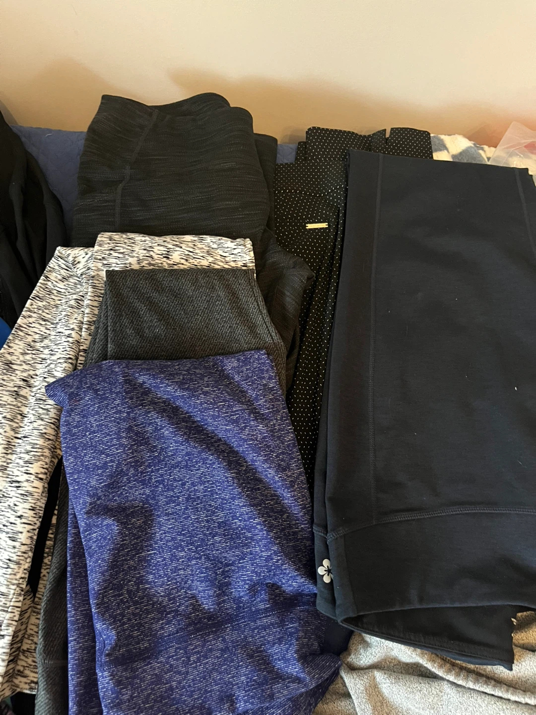 Selling as a LOT !! $50 for all Women’s size MEDIUM - photo 3