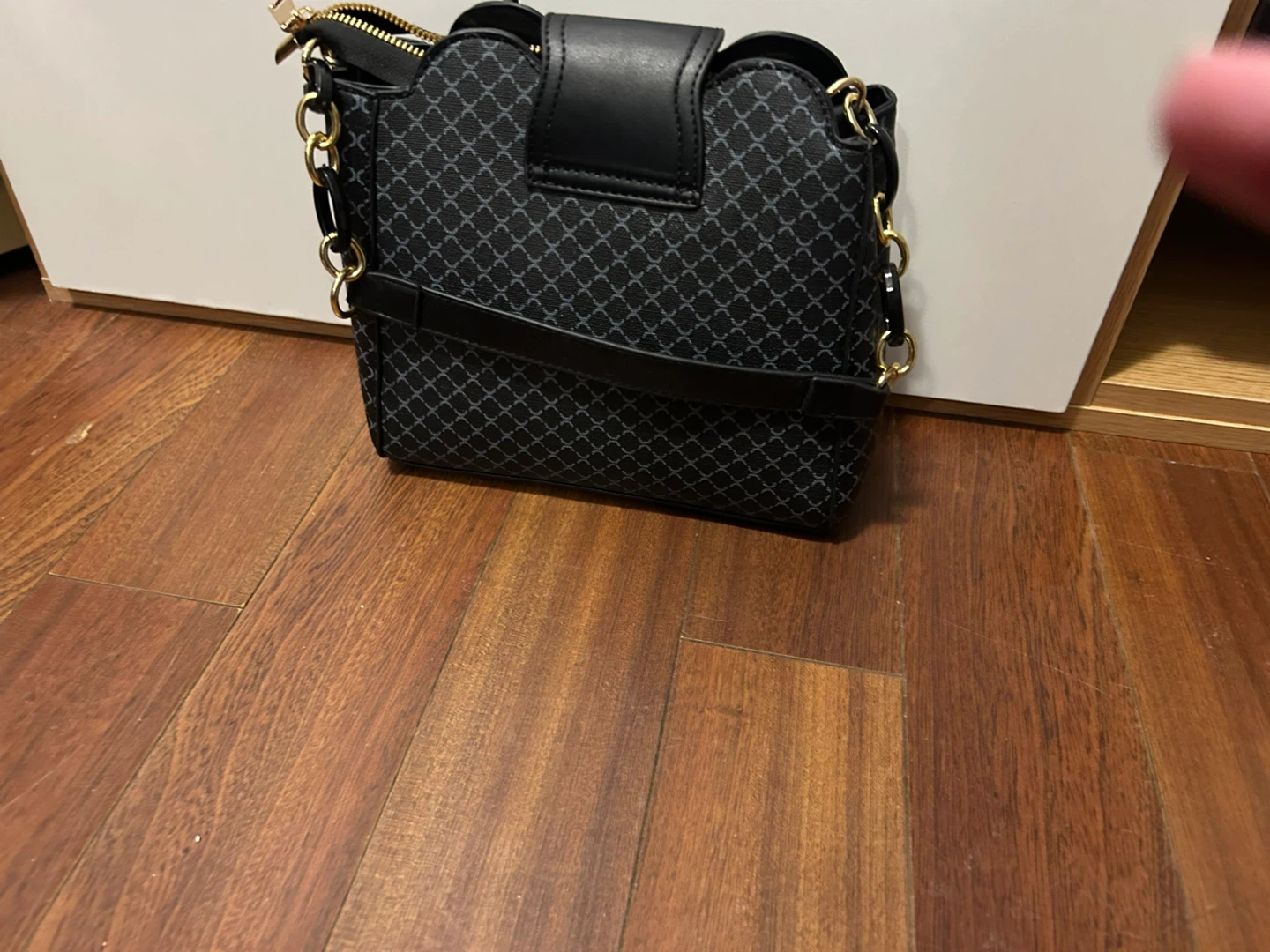 Chic Black & Grey Geometric Crossbody Handbag - New - photo 2