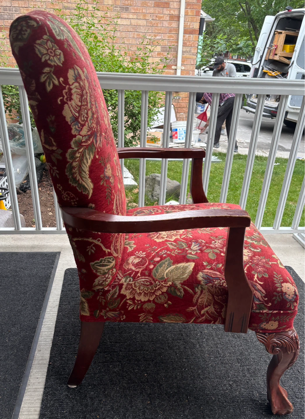 Accent Chair - Red Floral Upholstery - photo 2