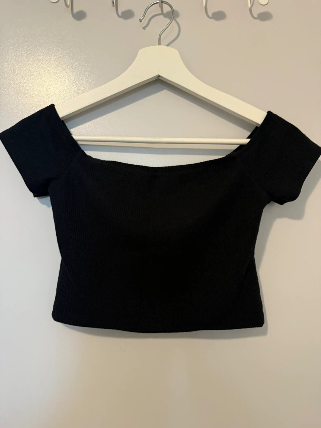 Black Hollister Off-the-Shoulder Crop Top Size S - photo 5