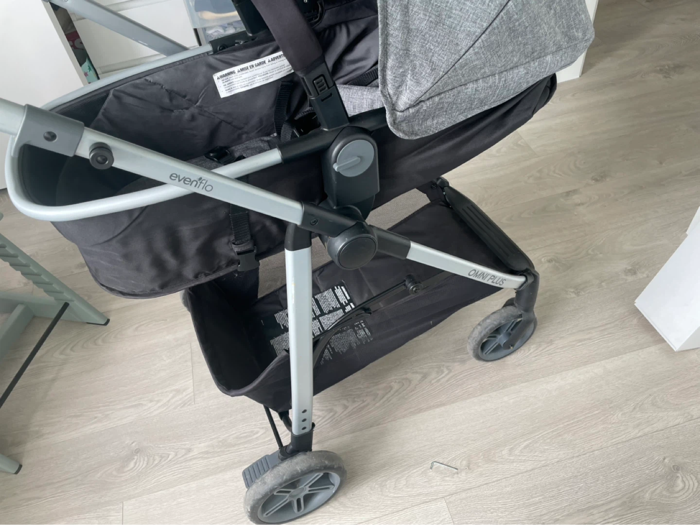 Evenflo Omni Plus Stroller - photo 3