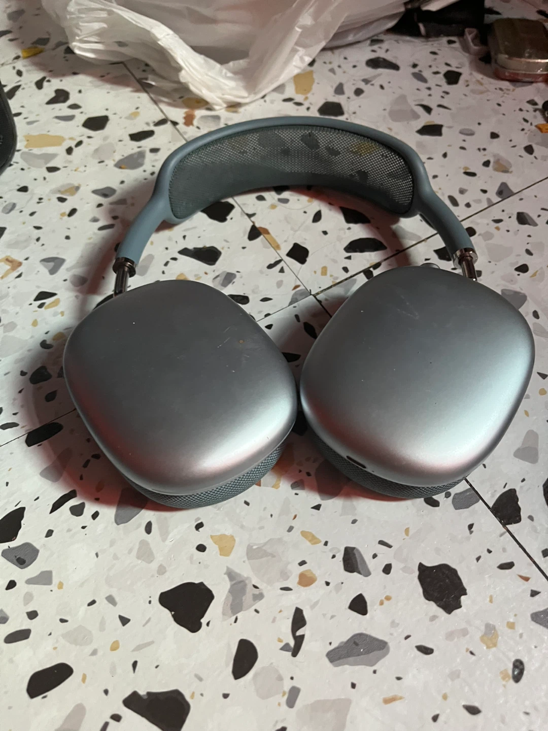 Apple AirPods Max Headphones - photo 2