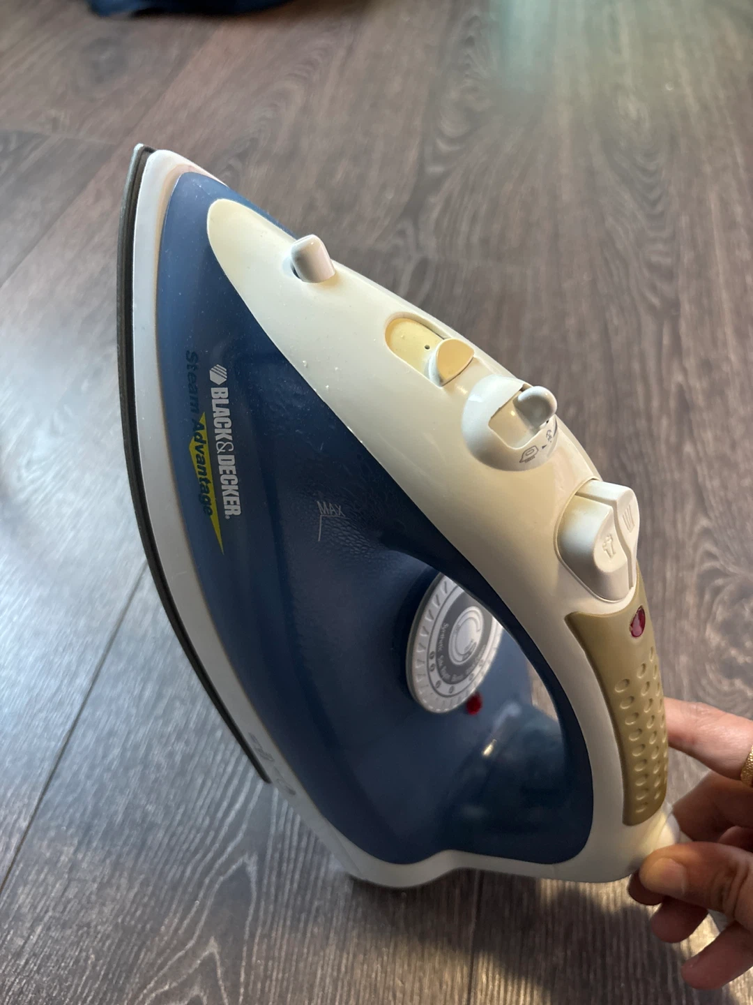 Black & Decker Steam Advantage Iron