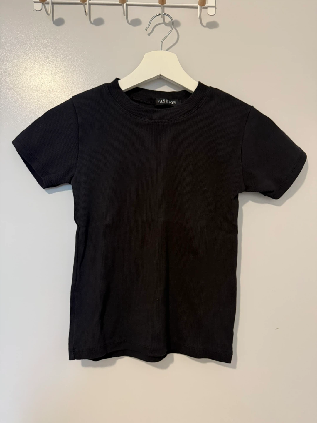 Black Baby Tee T-Shirt - XS