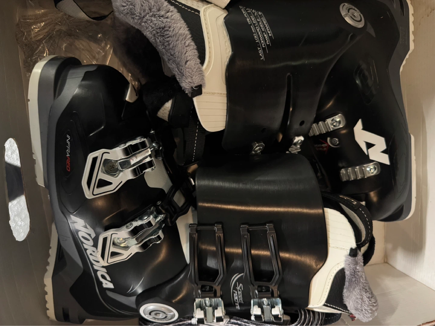 Nordica Ski Boots - photo 4