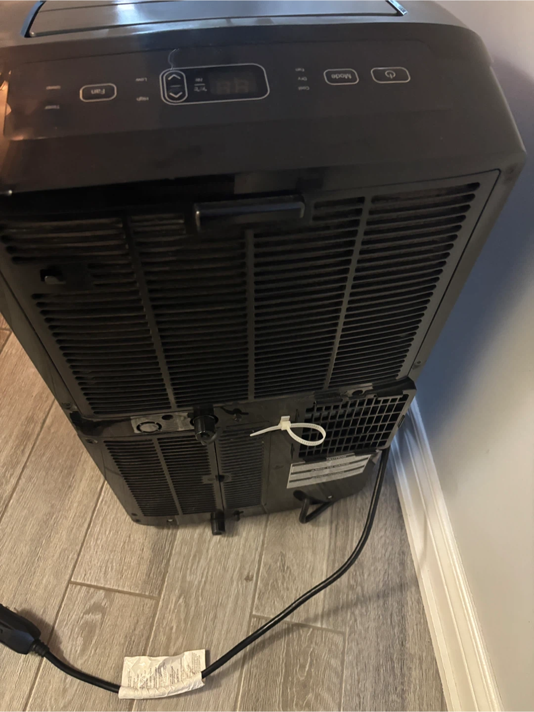 Portable Air Conditioner Unit - photo 3